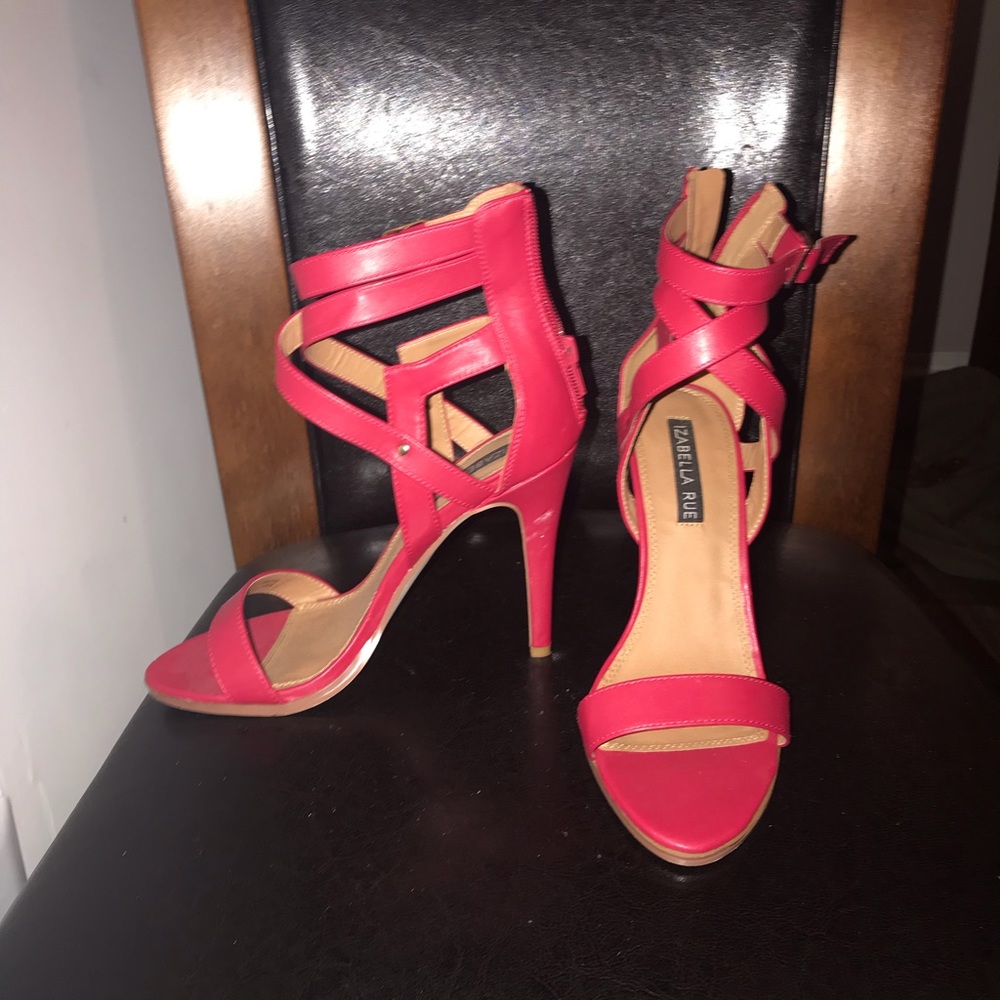 Shoes size 9